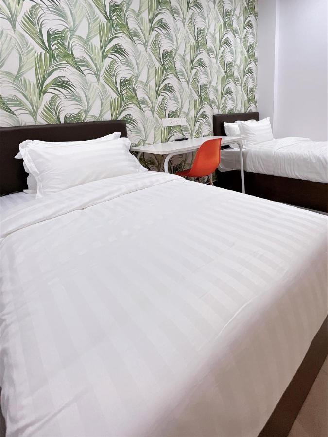 Hotel Decentraland Κουάλα Τερενγκάνου Εξωτερικό φωτογραφία